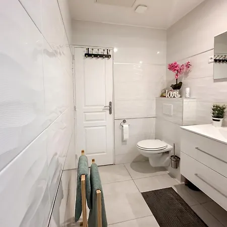 Avec Balcon à Freneuse - 54 M² * Freneuse (Yvelines)