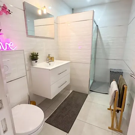 Avec Balcon A Freneuse - 54 M² * Freneuse (Yvelines)